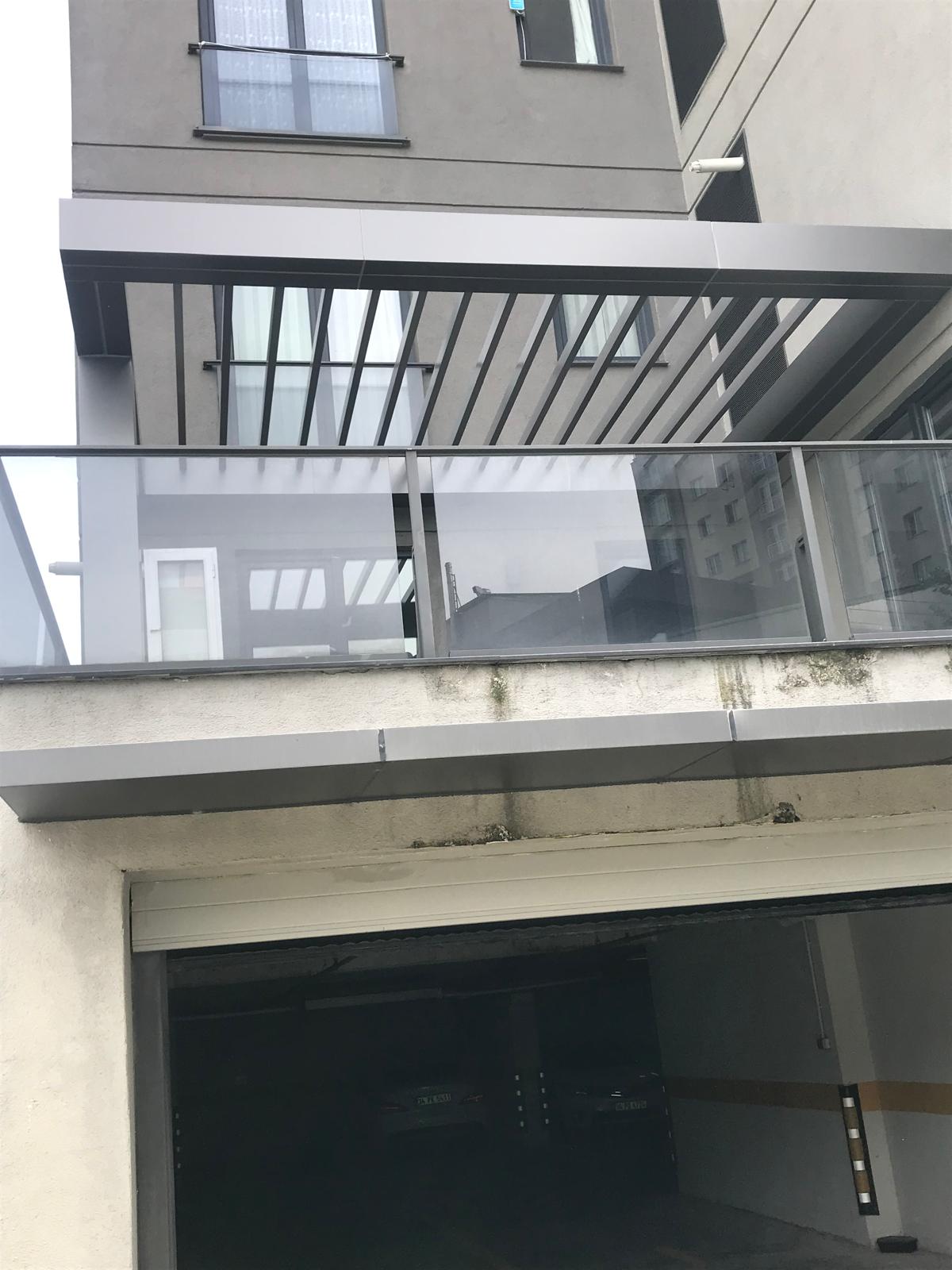 Kış Bahçesi Ve Giyotin 30